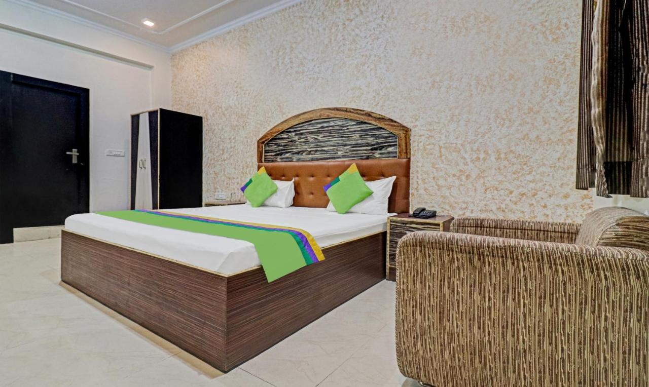 Treebo Trend Radha Palace Матхура Экстерьер фото
